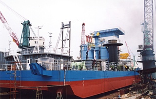 セメントプラント船